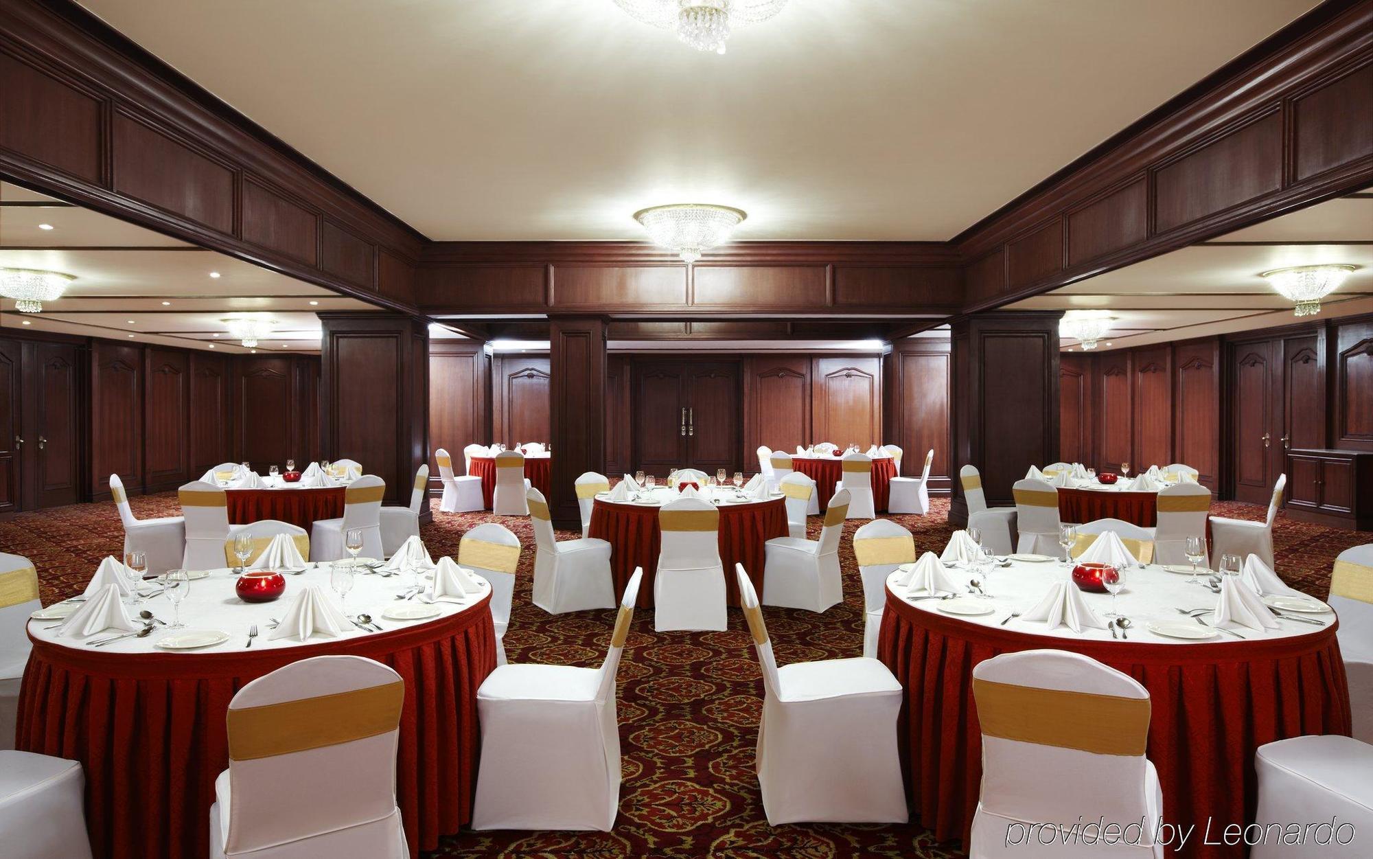 Tajview Agra-Ihcl Seleqtions Hotel Agra  Restaurante foto
